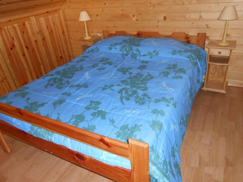 CHAMBRE N° 3 A L'ETAGE