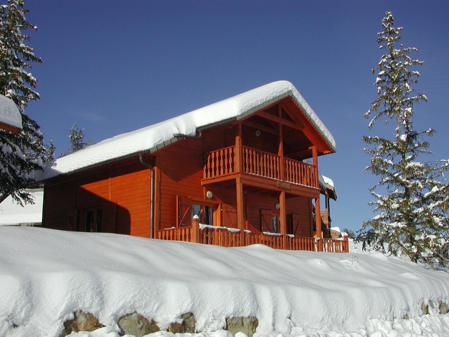 VUE EXTÉRIEURE